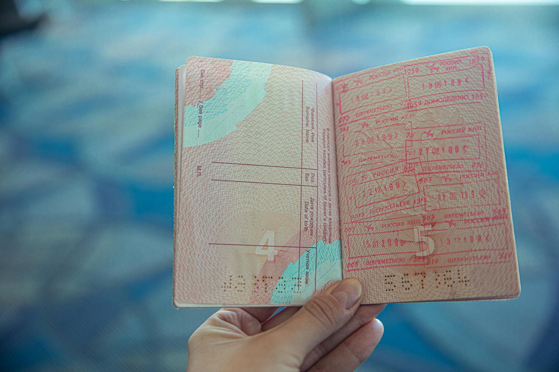 Indonesia Visa 2026: Complete Guide (e-VOA, B211A, KITAS) for Europeans